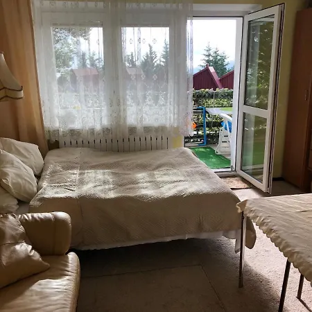 Azyl - Kazdy Z Wlasna Kuchnia I Lazienka *