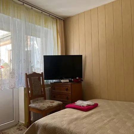 アパート Azyl - Kazdy Z Wlasna Kuchnia I Lazienka カルパッチ