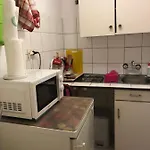 Azyl - Kazdy Z Wlasna Kuchnia I Lazienka Apartment