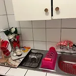 Azyl - Kazdy Z Wlasna Kuchnia I Lazienka Apartment