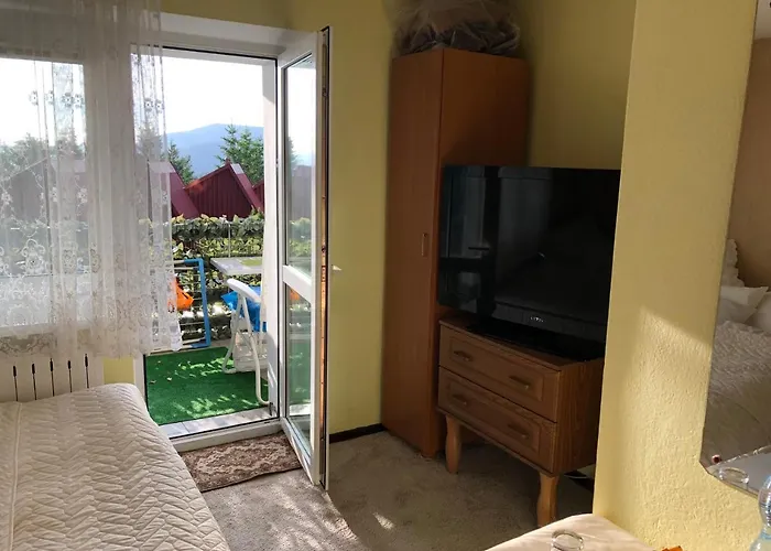 Azyl - Kazdy Z Wlasna Kuchnia I Lazienka 公寓 卡尔帕奇