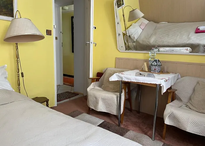 Azyl - Kazdy Z Wlasna Kuchnia I Lazienka 公寓