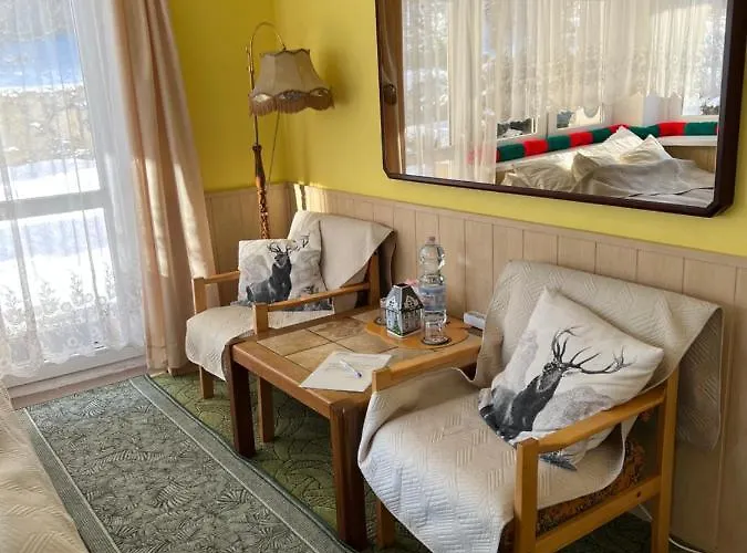 Azyl - Kazdy Z Wlasna Kuchnia I Lazienka * 卡尔帕奇